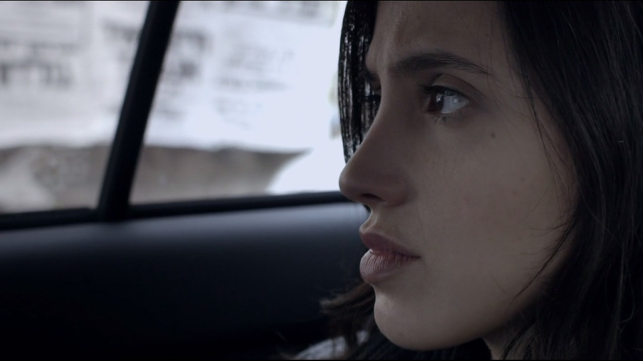 צפייה בסרט המלא - מים קרים - לצפיה בטריילר