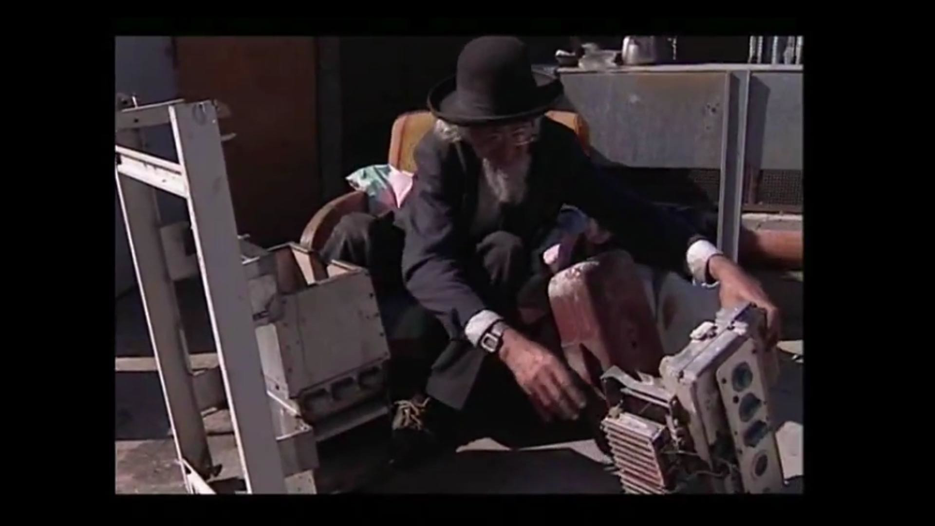 צפייה בסרט המלא - מוסיוף 9 - לצפיה בטריילר