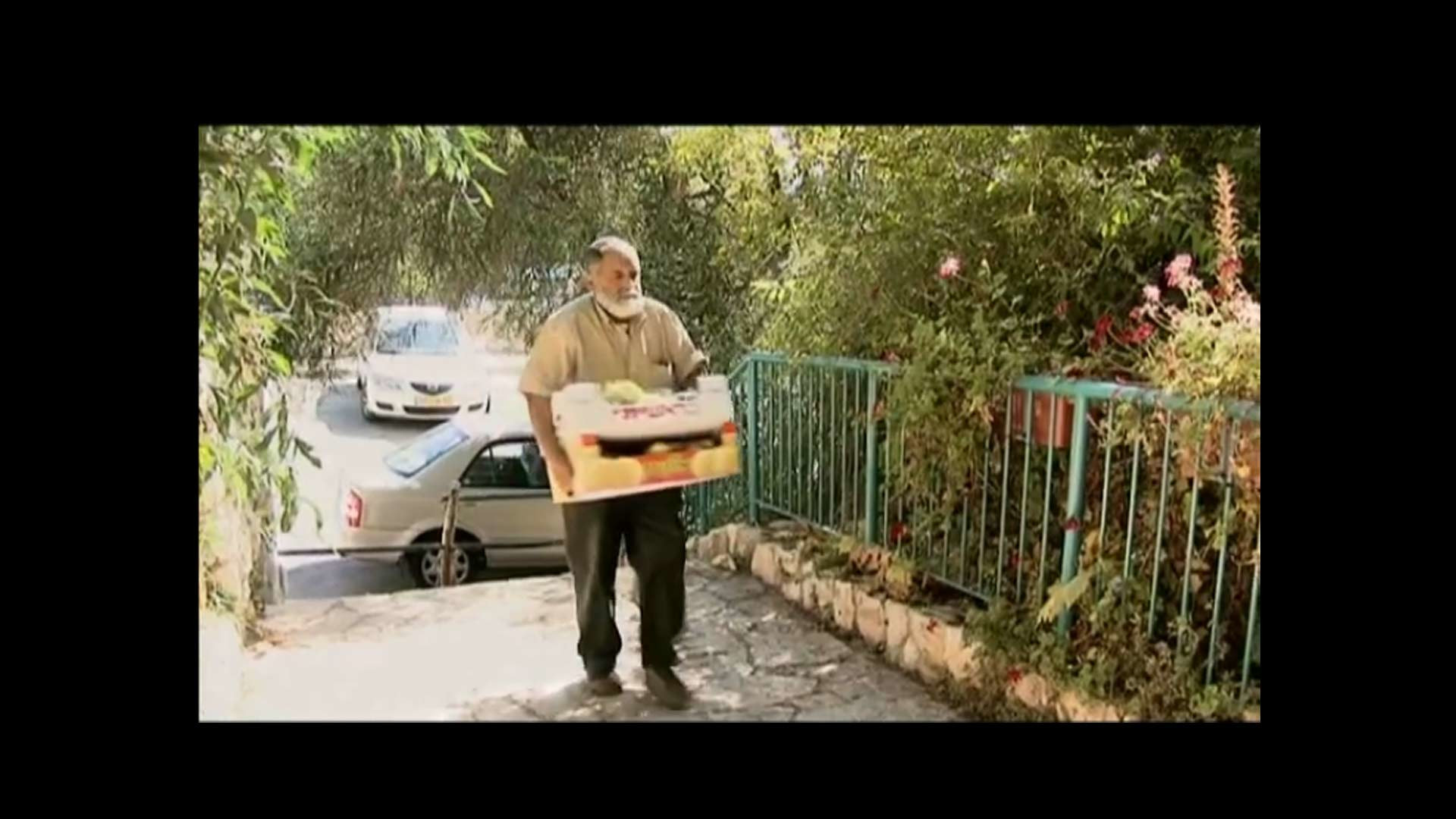 צפייה בסרט המלא - תיקון חצות - לצפיה בטריילר